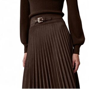 Chic Brown Pleated Midi Skirt